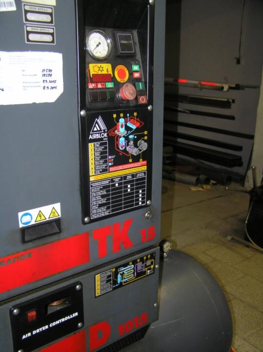 Prumyslových robotu-4